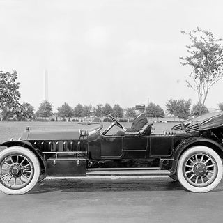 5 Vintage Prints for Car Enthusiasts
