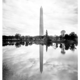 The Washington Monument with reflection