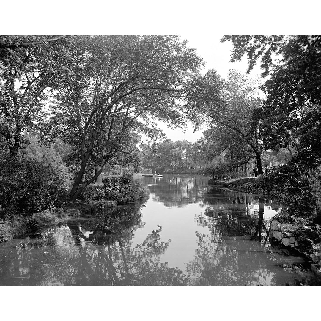 A vintage landscape of a lake in Chicago's Lincoln Park